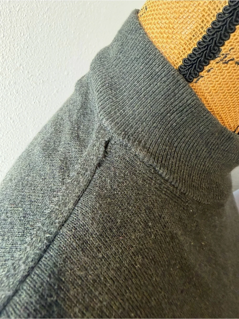 Pronto Uomo Italy Charcoal Mock Neck Cotton Blend Sweater Men’s M Quiet Luxury